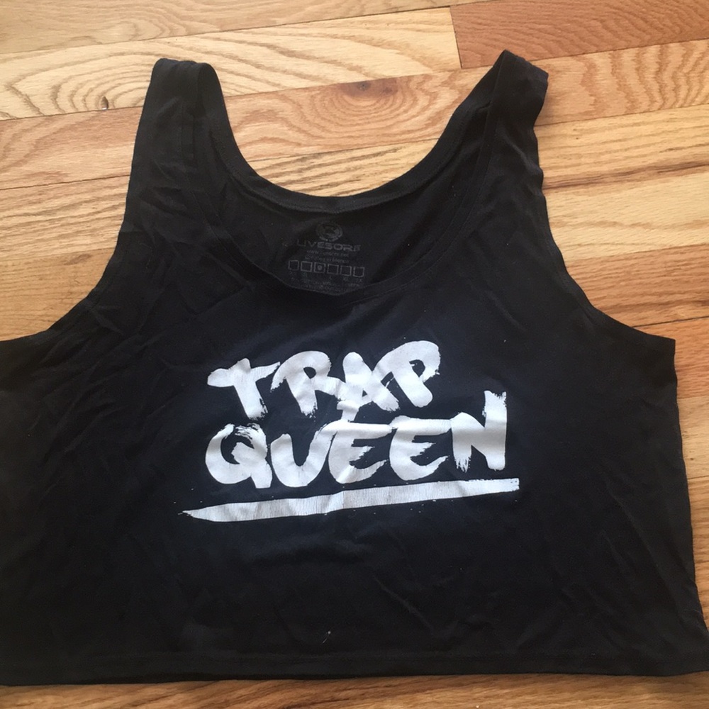 Livesore workout crop top